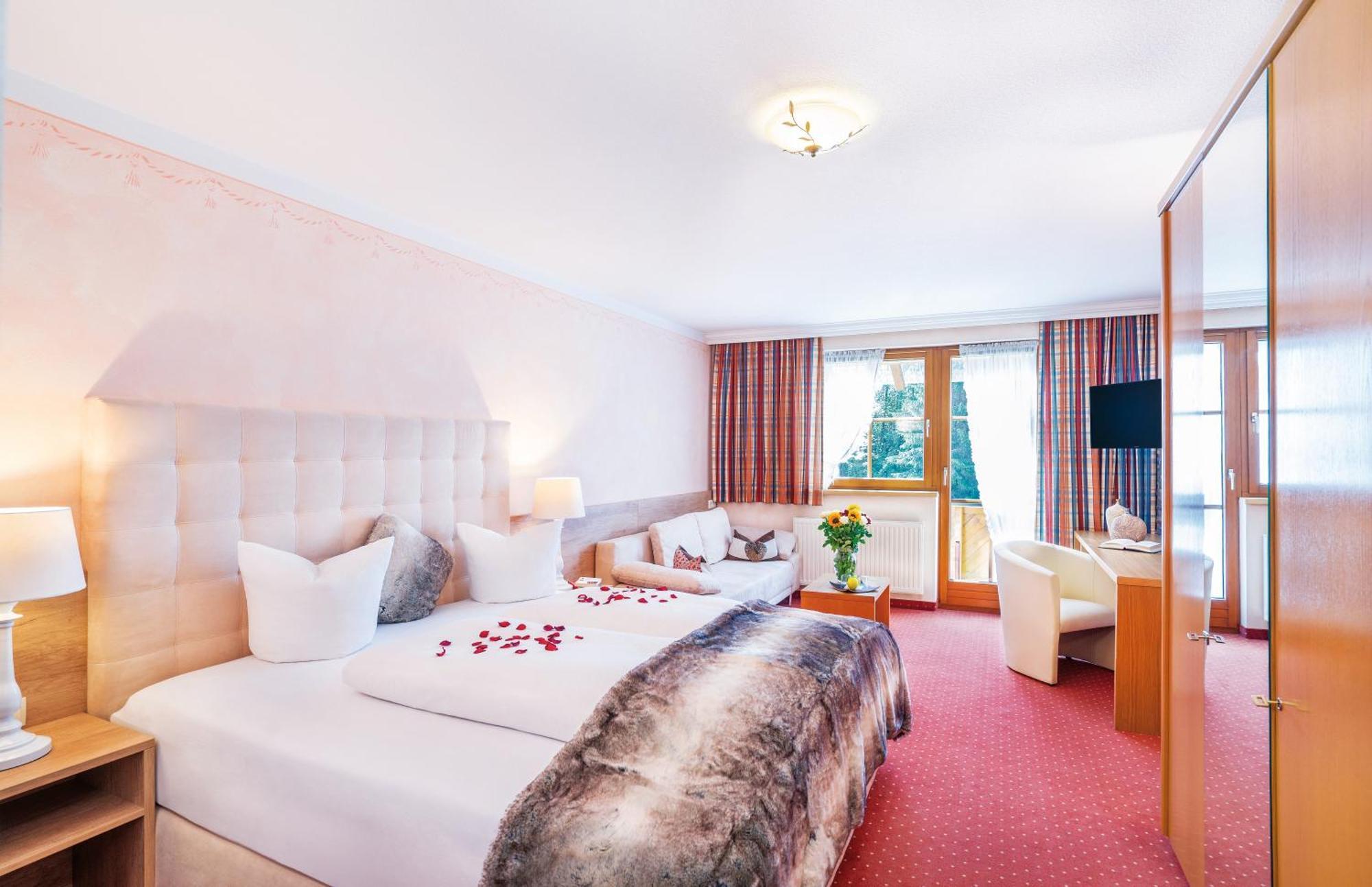 Hotel Alpenkoenigin - Sommer Silvretta Premium Card Inklusive Зее Екстериор снимка